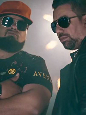 Partial Curl Ups Exercise